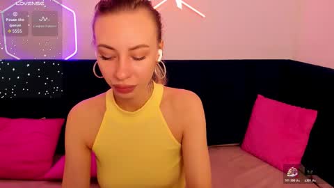 Diana  online show from 02/08/26, 01:53