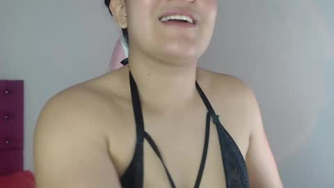 Snapshot of diana_muscle chatting on 05/14/26, 01:01 diana online show from 05/14/26, 01:01