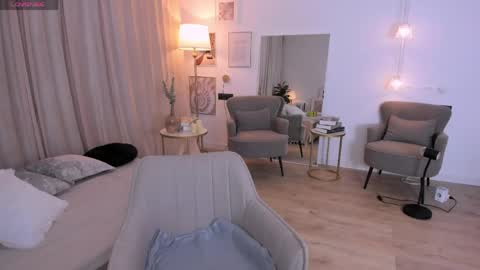 Diana online show from 04/04/26, 05:27