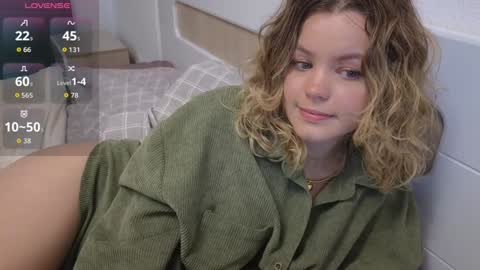 Olga online show from 09/21/25, 01:46