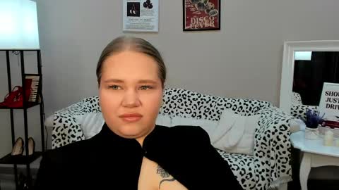 Diana online show from 05/09/26, 07:19