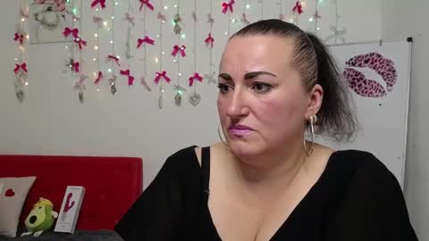 Diana online show from 04/21/26, 06:09