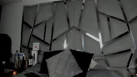 dianarous online show from 04/12/26, 02:49