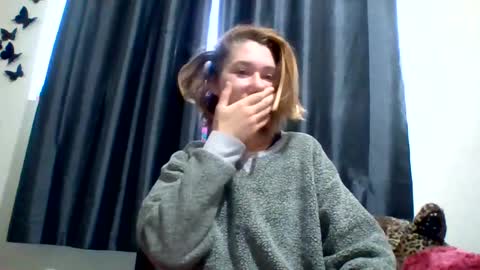 dianarussell864 online show from 09/24/25, 11:13