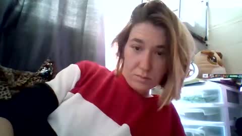 dianarussell864 online show from 10/18/25, 02:29