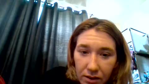 dianarussell864 online show from 10/21/25, 04:30