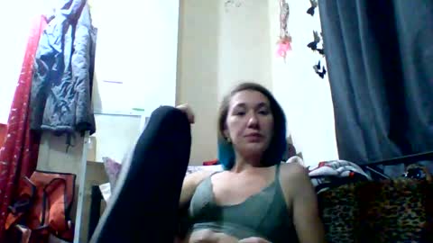 dianarussell864 online show from 12/02/25, 10:49