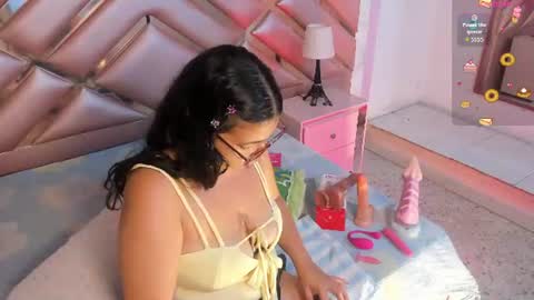 Snapshot of dianasheren chatting on 06/23/26, 09:02 dianasheren online show from 06/23/26, 09:02