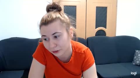 Snapshot of dianasmiey7 chatting on 01/16/25, 07:10 dianasmiey7 online show from 01/16/25, 07:10