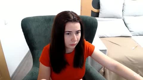 Snapshot of dianasmiey7 chatting on 10/12/25, 07:40 dianasmiey7 online show from 10/12/25, 07:40
