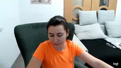 dianasmiey7 online show from 01/18/26, 07:50