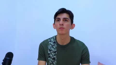 Ana  Leo online show from 02/11/25, 12:05