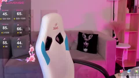 Dianne online show from 02/27/25, 09:43