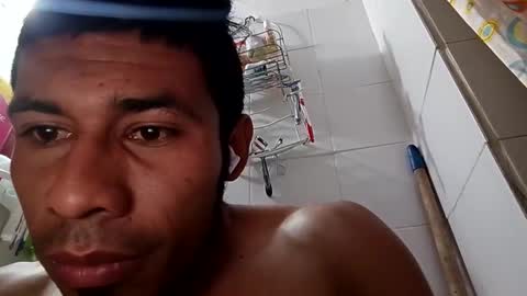 dibujo4 online show from 03/22/26, 01:31