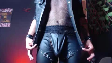 DICAPRIO online show from 10/14/25, 06:52