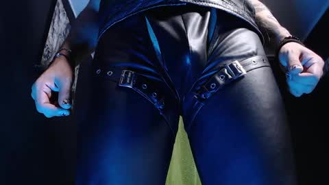 DICAPRIO online show from 04/23/26, 08:02