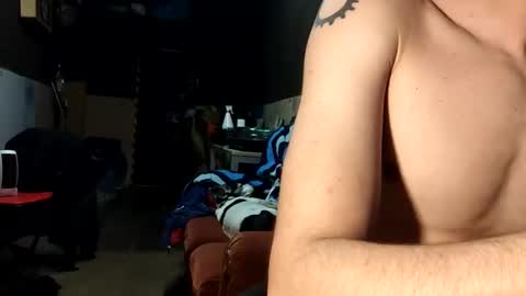 Snapshot of dick4play222 chatting on 03/01/25, 04:15 dick4play222 online show from 03/01/25, 04:15