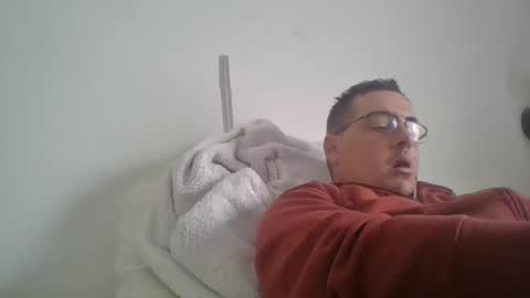 Snapshot of dickcashflow chatting on 03/17/26, 05:49 dickcashflow online show from 03/17/26, 05:49