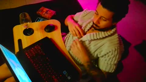 Snapshot of dickdamian_ chatting on 12/09/24, 01:51 Damin online show from 12/09/24, 01:51