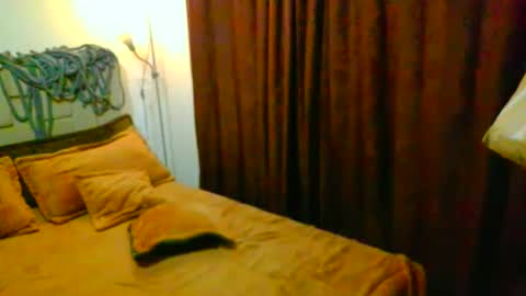 Snapshot of dickdamian_ chatting on 02/21/25, 10:59 Damin online show from 02/21/25, 10:59