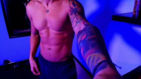 Snapshot of dickdamian_ chatting on 09/30/25, 06:18 Damin online show from 09/30/25, 06:18