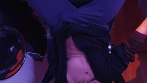 Snapshot of dickdamian_ chatting on 10/08/25, 09:40 Damin online show from 10/08/25, 09:40