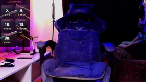 Snapshot of dickdamian_ chatting on 03/04/26, 06:58 Damin online show from 03/04/26, 06:58