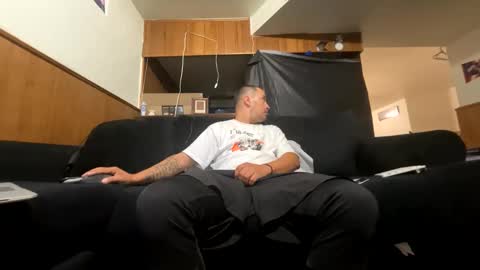 Snapshot of dickemdown93est chatting on 10/08/25, 04:43 dickemdown93est online show from 10/08/25, 04:43