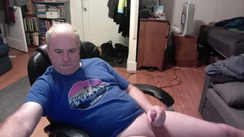 Snapshot of dickflasher5 chatting on 01/14/25, 09:45 Richard Fleischer online show from 01/14/25, 09:45