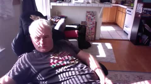 Snapshot of dickflasher5 chatting on 03/29/26, 04:07 Richard Fleischer online show from 03/29/26, 04:07