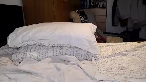 dickforyou333 online show from 04/04/26, 11:46