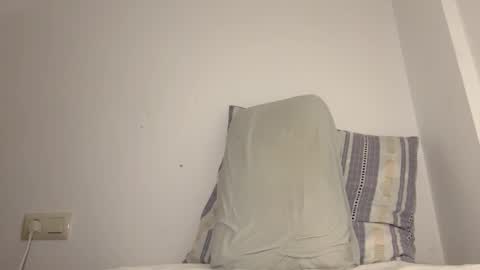 Im Julian  all cum shot videos here    online show from 03/05/25, 09:59