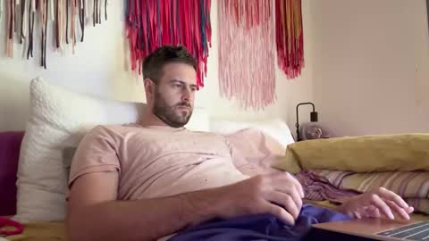 Im Julian  all cum shot videos here    online show from 10/13/25, 03:34