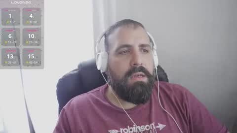 Snapshot of dicristalino chatting on 10/30/25, 04:41 Cristian Dipolino online show from 10/30/25, 04:41