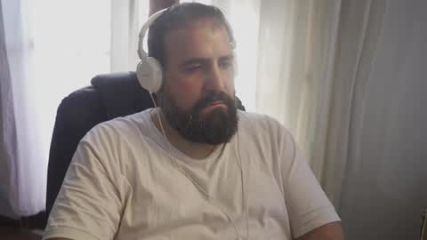 Cristian Dipolino online show from 04/19/26, 02:27