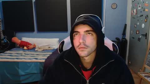 Snapshot of didismurf02 chatting on 01/19/26, 03:38 didismurf02 online show from 01/19/26, 03:38