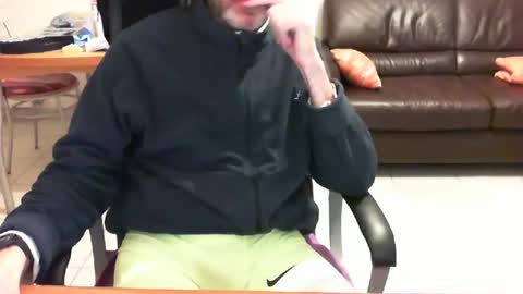 didonc from france..... online show from 04/06/26, 07:26