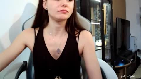 Snapshot of die_eine_oder_keine chatting on 02/20/26, 07:14 Kathypvt 30 tk min online show from 02/20/26, 07:14