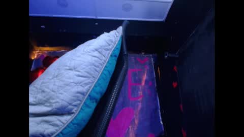 Diego online show from 02/18/25, 02:49