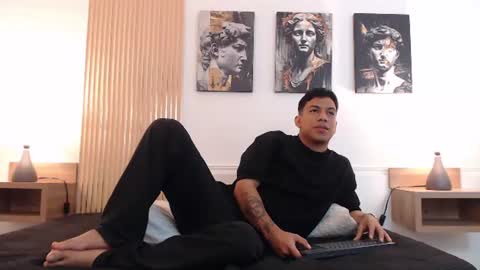 Snapshot of diego_salvatore chatting on 06/24/26, 02:49 diego_salvatore online show from 06/24/26, 02:49