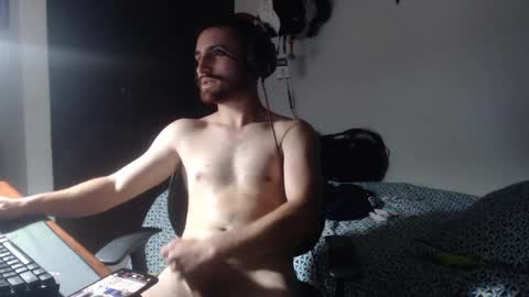 Snapshot of diegocastrotiktok chatting on 12/09/24, 02:24 Diego online show from 12/09/24, 02:24