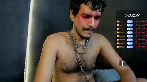 Snapshot of diemond_latinx98 chatting on 11/25/25, 06:19 diemond_latinx98 online show from 11/25/25, 06:19