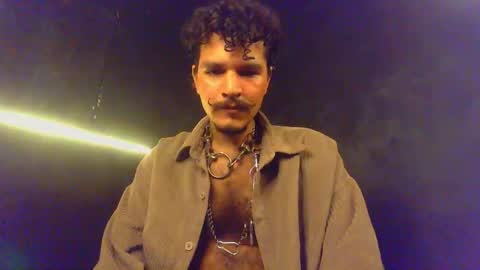 Snapshot of diemond_latinx98 chatting on 02/21/26, 06:25 diemond_latinx98 online show from 02/21/26, 06:25