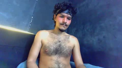 Snapshot of diemond_latinx98 chatting on 03/01/26, 03:25 diemond_latinx98 online show from 03/01/26, 03:25