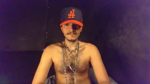 diemond_latinx98 online show from 03/22/26, 10:40