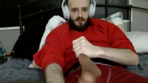 Snapshot of digbicknik chatting on 02/15/25, 04:36 digbicknik online show from 02/15/25, 04:36