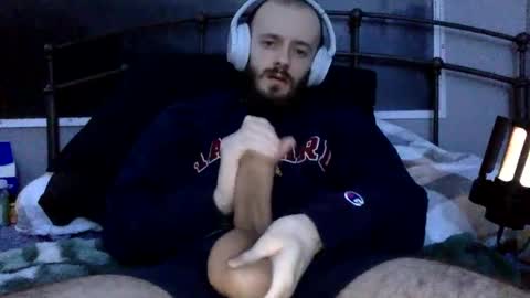 Snapshot of digbicknik chatting on 03/03/25, 02:47 digbicknik online show from 03/03/25, 02:47