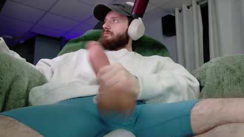 Snapshot of digbicknik chatting on 02/20/26, 02:19 digbicknik online show from 02/20/26, 02:19