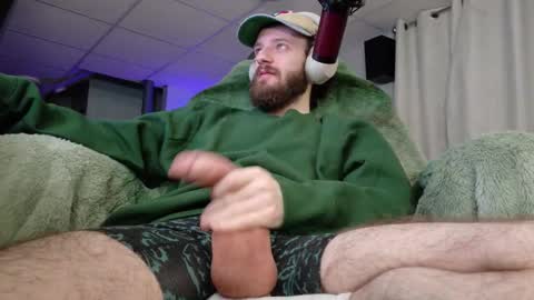 Snapshot of digbicknik chatting on 02/22/26, 02:13 digbicknik online show from 02/22/26, 02:13