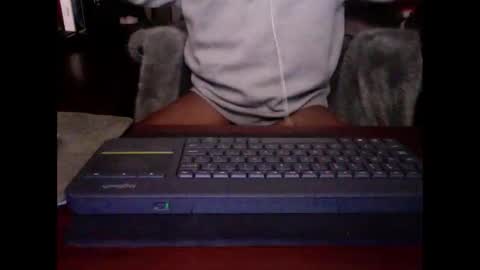 The Digital Pimp.... online show from 12/17/25, 11:16